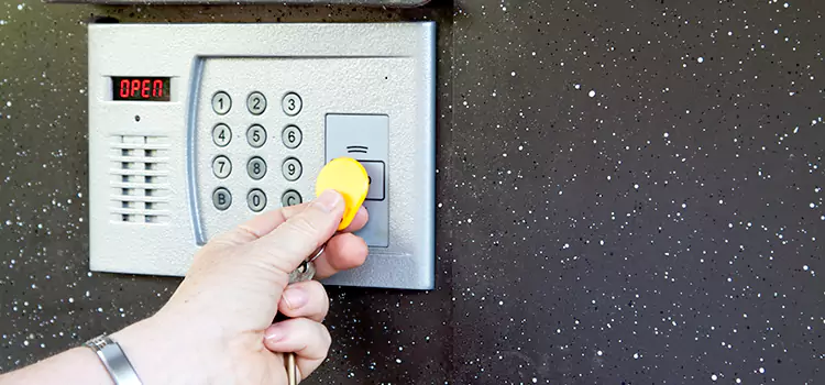 Electronic Door Lock Installation Sainte-Julienne
